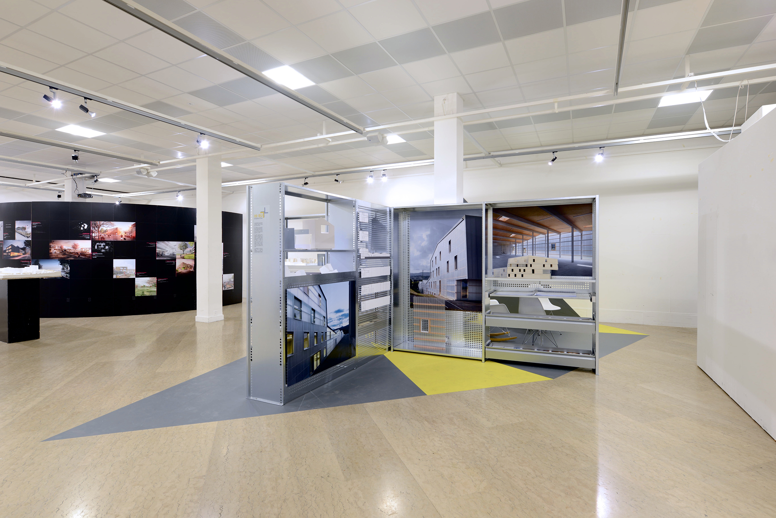 Exposition carte blanche 2013 au f'ar le bruit et l'odeur bunq Bunq